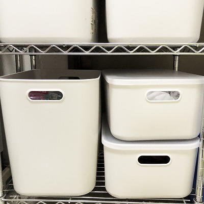 洗濯機用の洗剤・柔軟剤の置き場：無印のやわらかケース | 無印良品